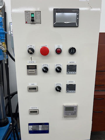 Iwashiro Kogyo USD 65 Hydraulic Press
