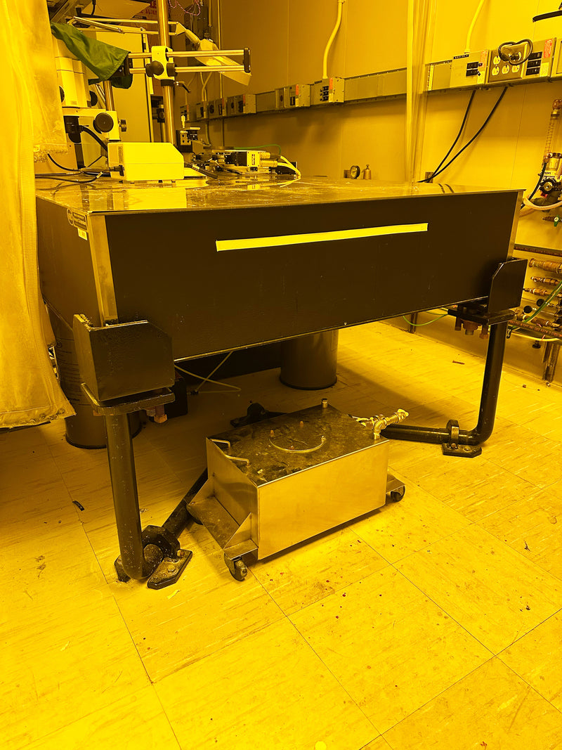 Newport Optical Table