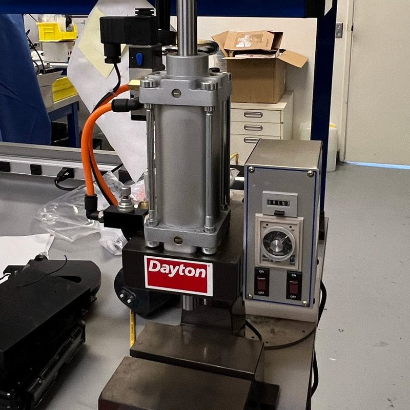 Dayton 4 NHW 5 Pneumatic Press