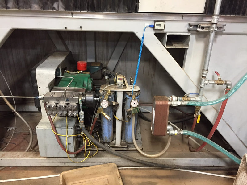 Flow Paser ECL Plus Waterjet Machine