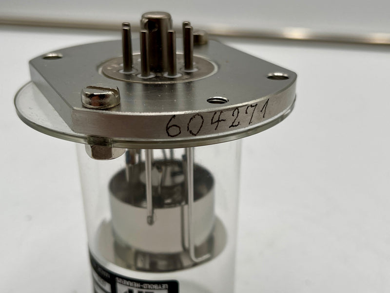 Leybold Heraeus 165 13 UHV Ion Gauge