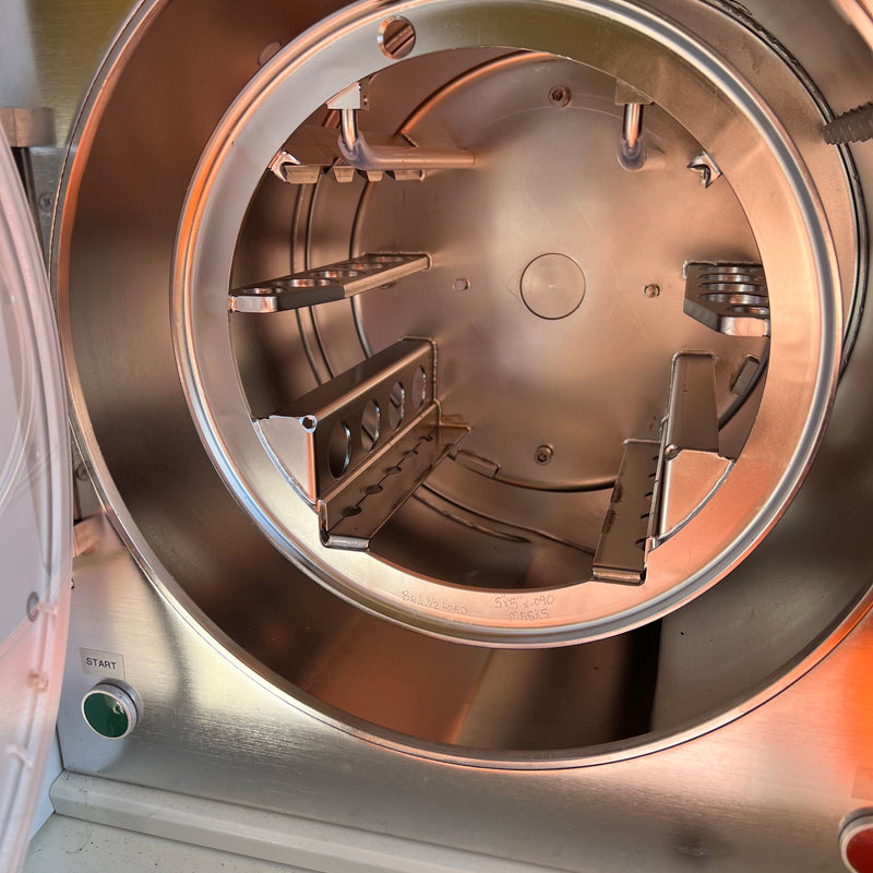 Semitool 2300 F SRD (Spin Rinse Dryer)