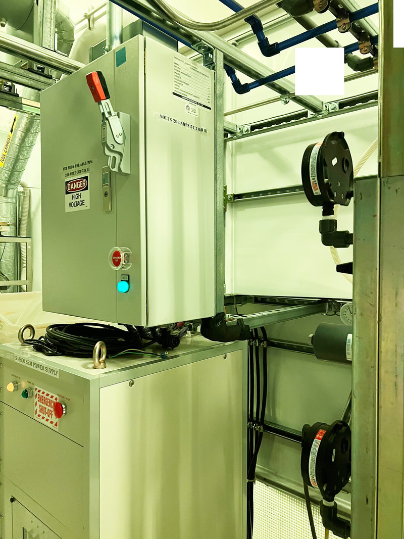 Hitachi S 8800 CD-SEM (Critical Dimension Scanning Electron Microscope)