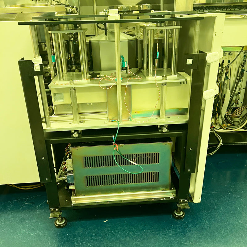 Hitachi S 8800 CD-SEM (Critical Dimension Scanning Electron Microscope)