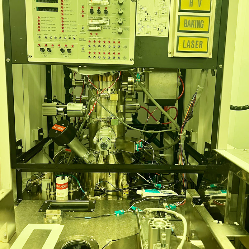 Hitachi S 8800 CD-SEM (Critical Dimension Scanning Electron Microscope)