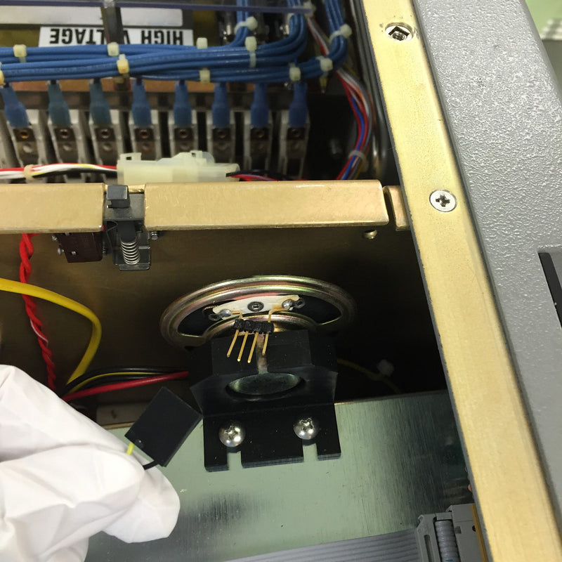 Modular Process Technology RTP 600 S Tabletop unit