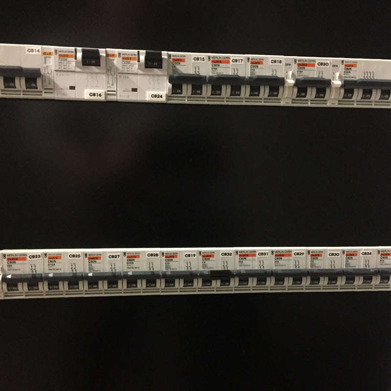 Pfeiffer / Alcatel Speeder 100 Si ICP-DRIE (Inductively Coupled Plasma – Deep Reactive Ion Etcher)