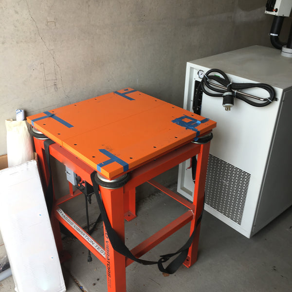 Vibco US RD 24 x 24 Vibration Table