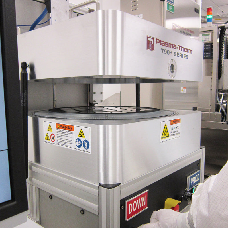 Plasmatherm 790 + RIE (Reactive Ion Etcher)