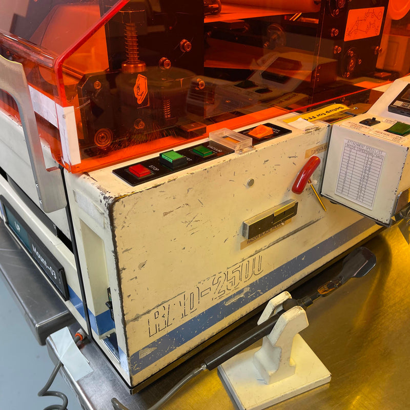 Lintec RAD 2500 M Saw Mounter
