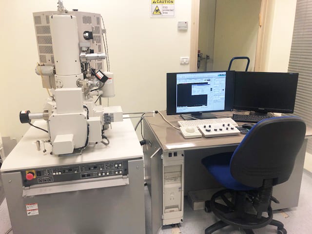 Hitachi S 4700 II FE-SEM (Field Emission Scanning Electron Microscope)