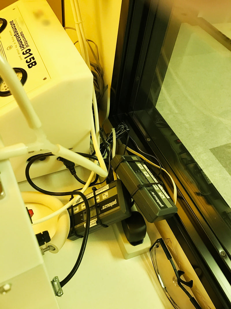 Tousimis Automegasamdri 915 B Critical CO2 Release