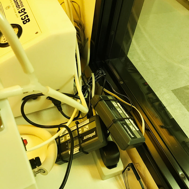 Tousimis Automegasamdri 915 B Critical CO2 Release