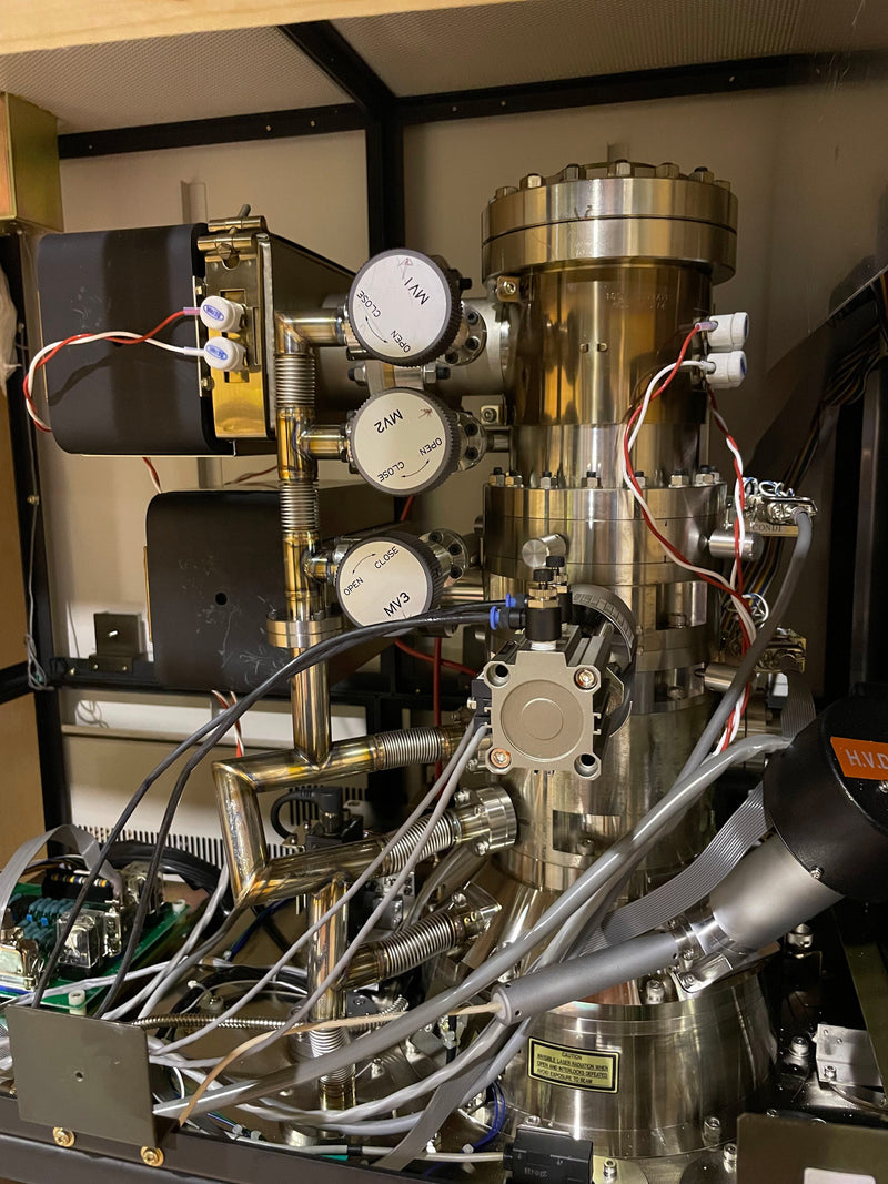 Hitachi S 8800 CD-SEM (Critical Dimension Scanning Electron Microscope)