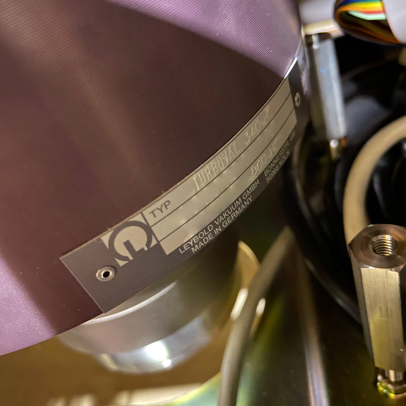 Hitachi S 8800 CD-SEM (Critical Dimension Scanning Electron Microscope)