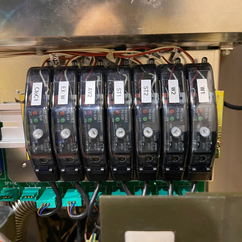 Hitachi S 8800 CD-SEM (Critical Dimension Scanning Electron Microscope)