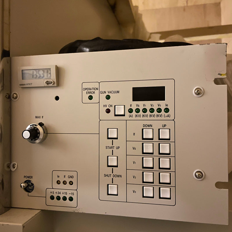 Hitachi S 8800 CD-SEM (Critical Dimension Scanning Electron Microscope)