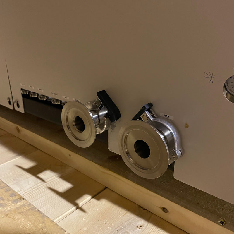 Hitachi S 8800 CD-SEM (Critical Dimension Scanning Electron Microscope)