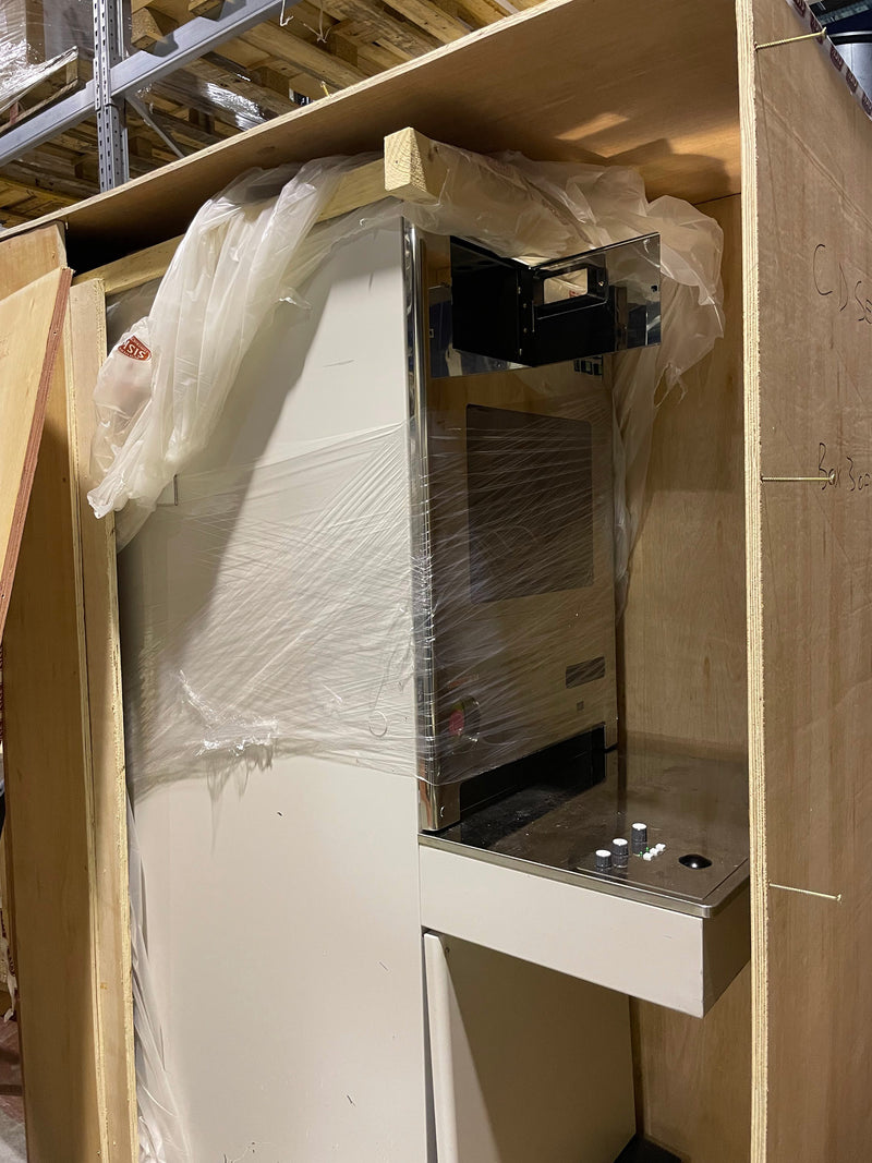 Hitachi S 8800 CD-SEM (Critical Dimension Scanning Electron Microscope)