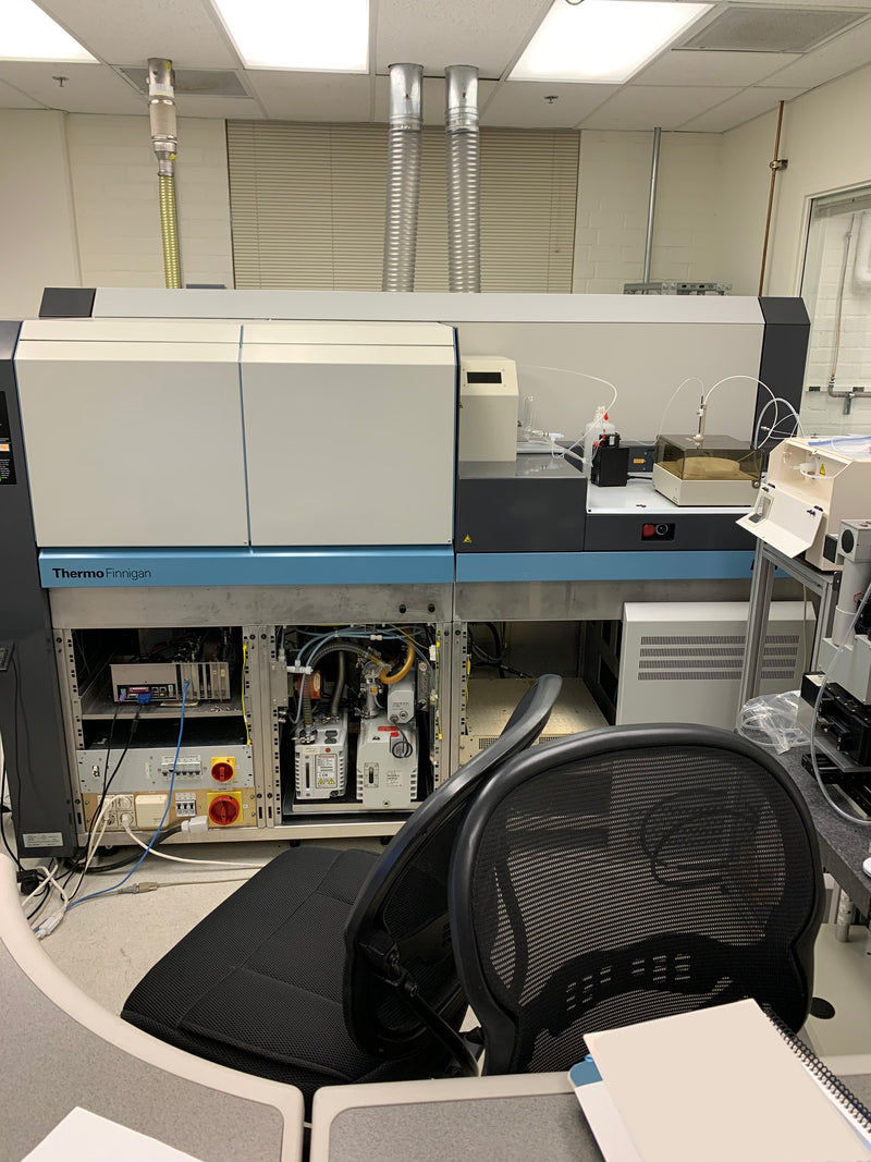 Thermo Finnigan Neptune Multi-Collector ICP-MS (Inductively Coupled Plasma - Mass Spectrometer)