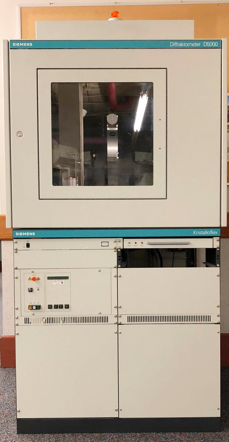 Siemens D 5000 XRD (X-ray Diffractometer)