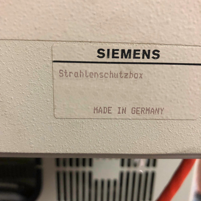 Siemens D 5000 XRD (X-ray Diffractometer)