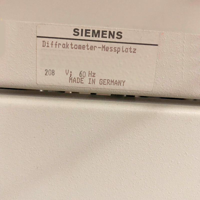 Siemens D 5000 XRD (X-ray Diffractometer)