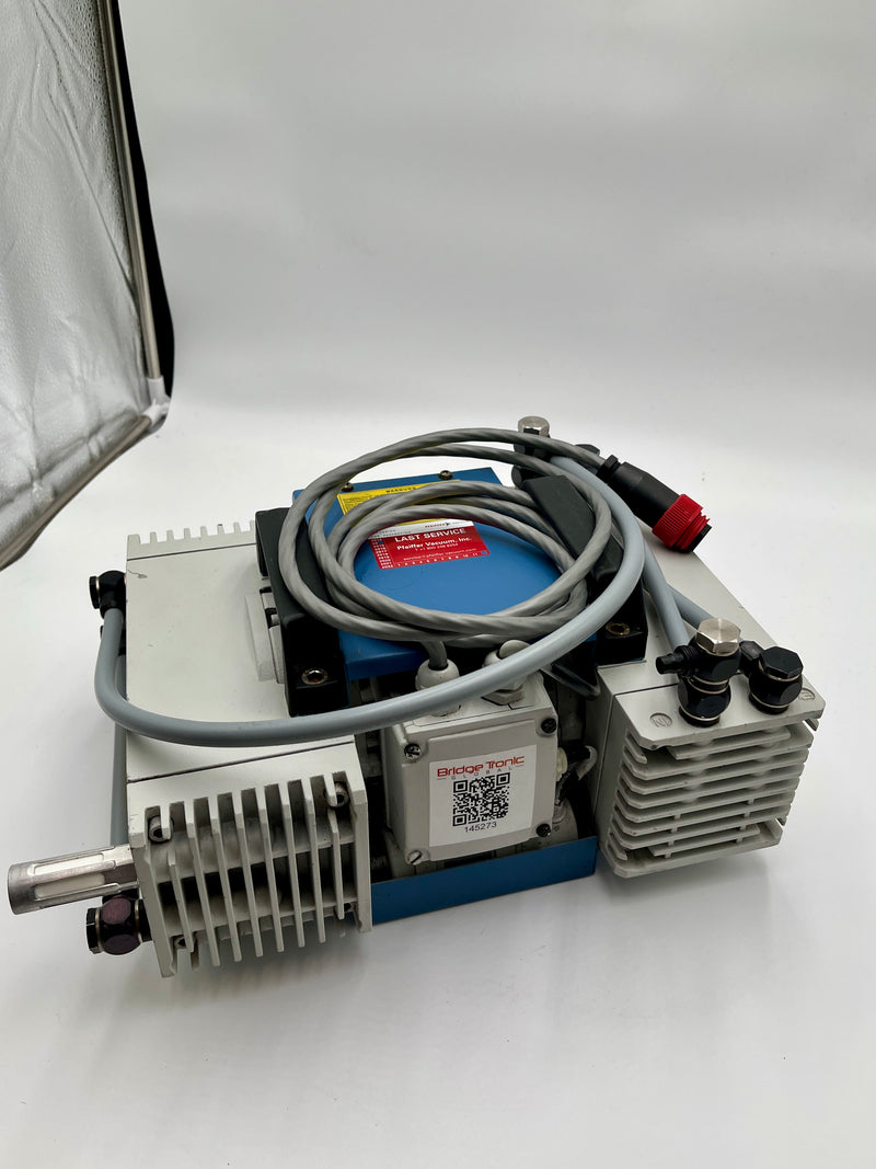 Vacuubrand MD 4 T Pump
