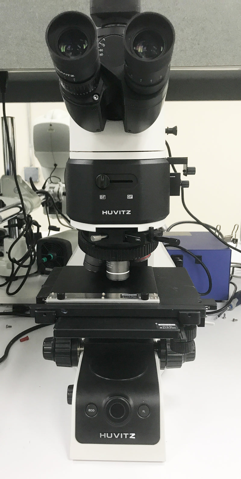 Huvitz HM TV 0 Microscope