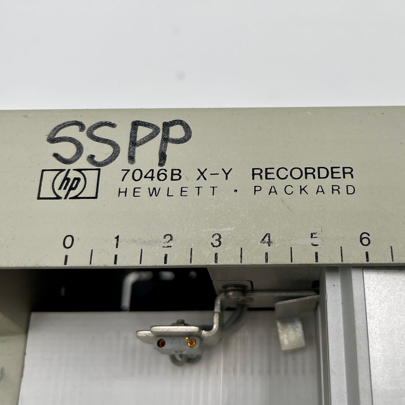 HP / Agilent / Verigy 7046 B X-Y Recorder