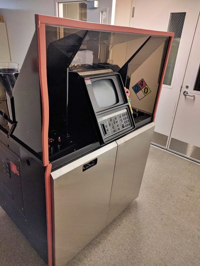 Lam 490 B Auto Etcher