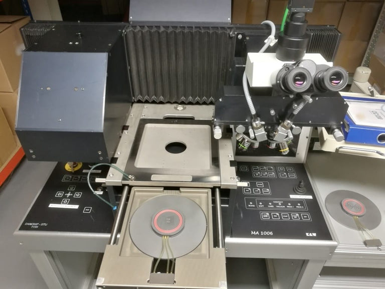 K&W MA 1006 Mask Aligner