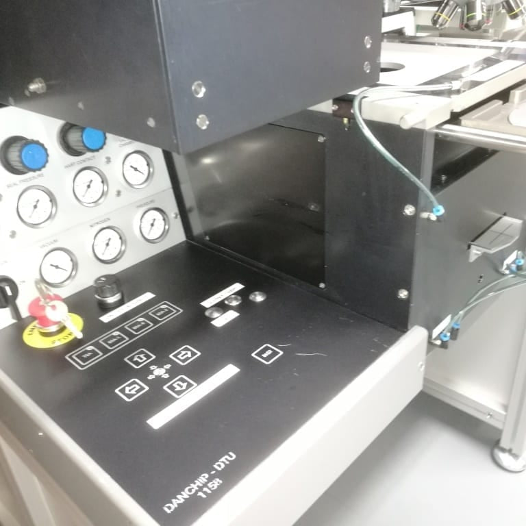 K&W MA 1006 Mask Aligner