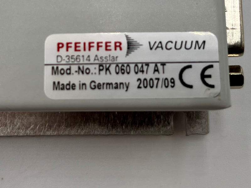 Pfeiffer PDP 100 Pressure Gauge Controller