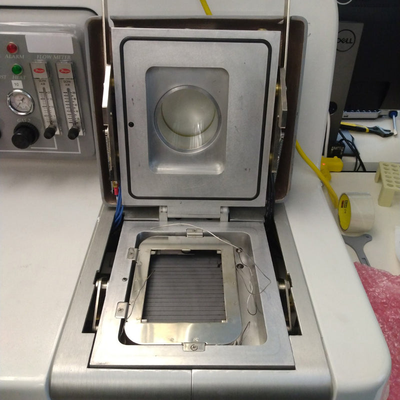 SST 1200 Tabletop Vacuum Solder