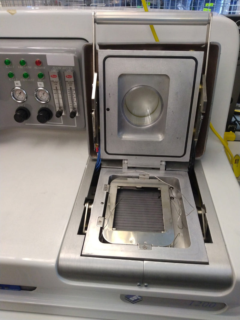 SST 1200 Tabletop Vacuum Solder