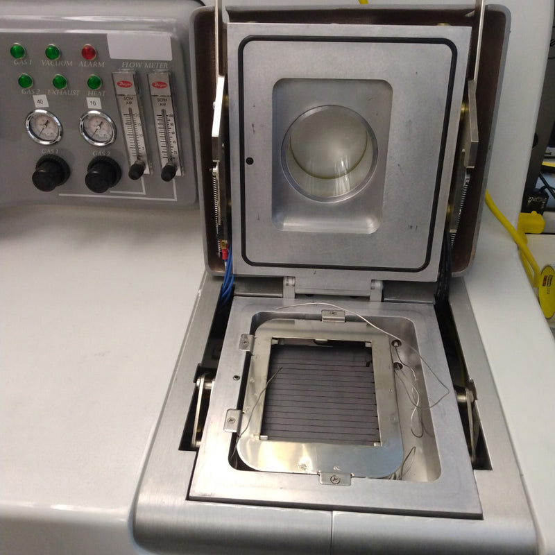 SST 1200 Tabletop Vacuum Solder