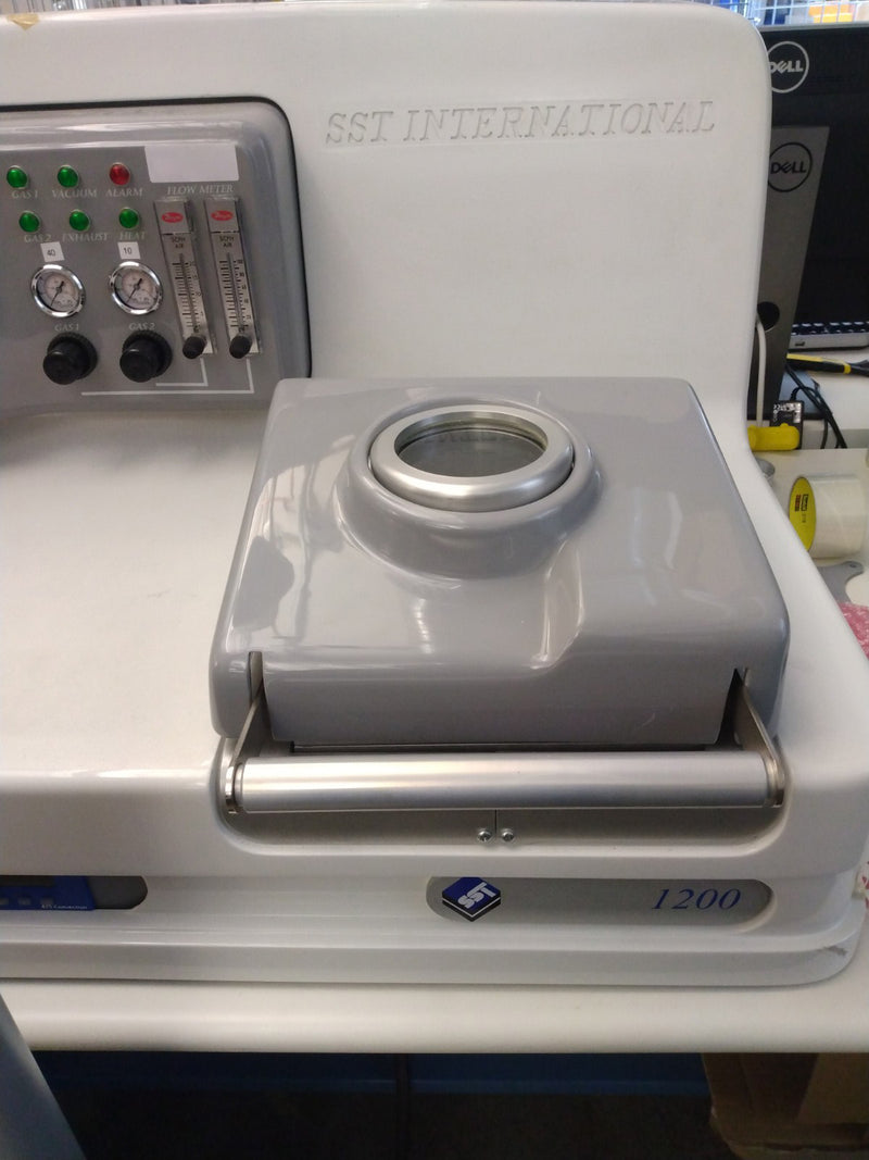 SST 1200 Tabletop Vacuum Solder
