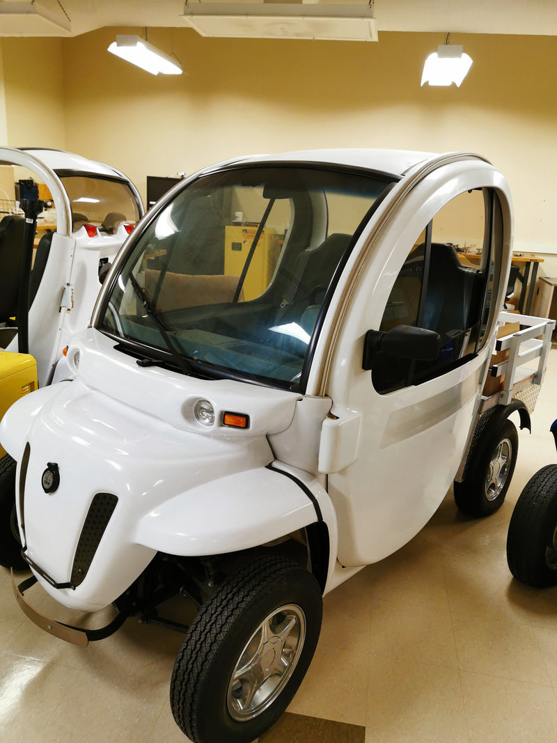 Daimler Chrysler GEM Battery Electric Mini-Truck