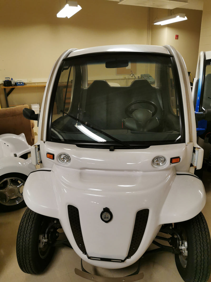 Daimler Chrysler GEM Battery Electric Mini-Truck