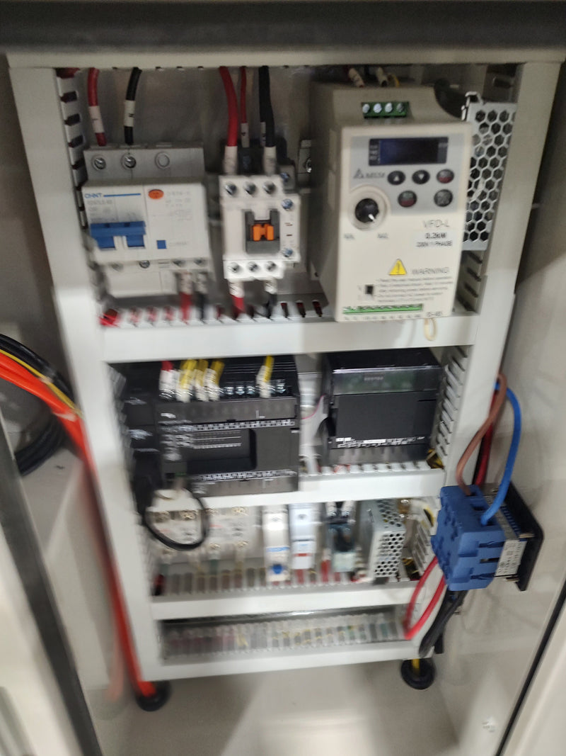 LPMS Beta 300 Molding Machine