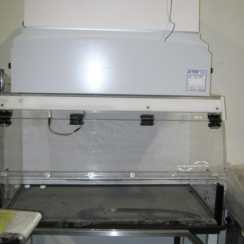 Flow Sciences Hood/ Balance Enclosure