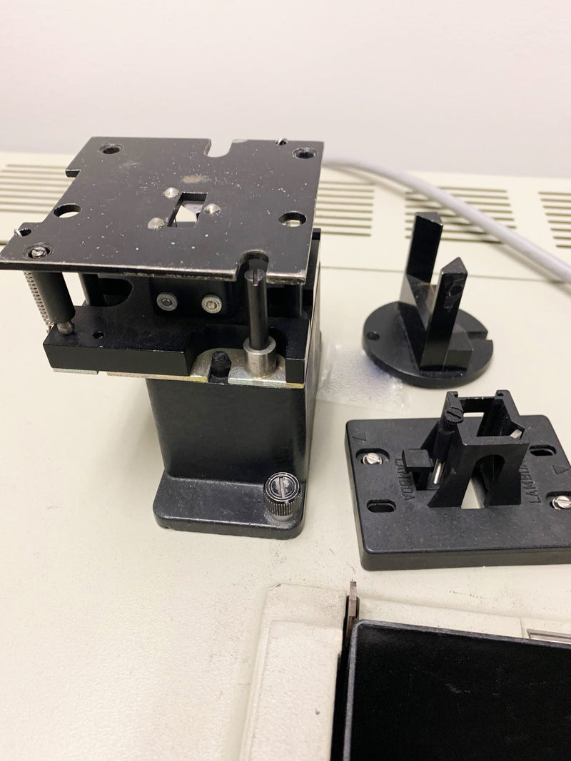 Perkin Elmer Lambda 900 Spectrometer