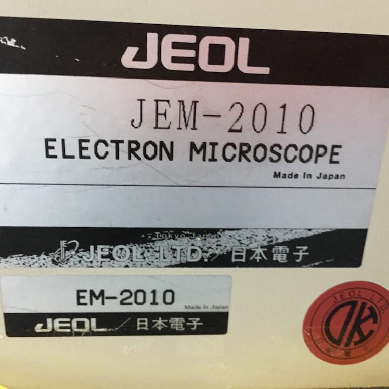 Jeol JEM 2010 UHR TEM (Transmission Electron Microscope)