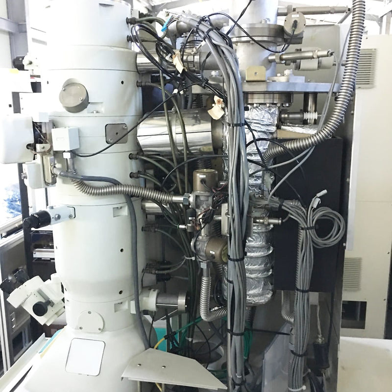 Jeol JEM 2010 UHR TEM (Transmission Electron Microscope)