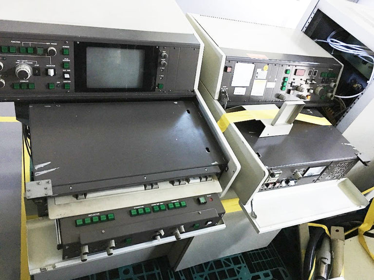 Jeol JEM 2010 UHR TEM (Transmission Electron Microscope)