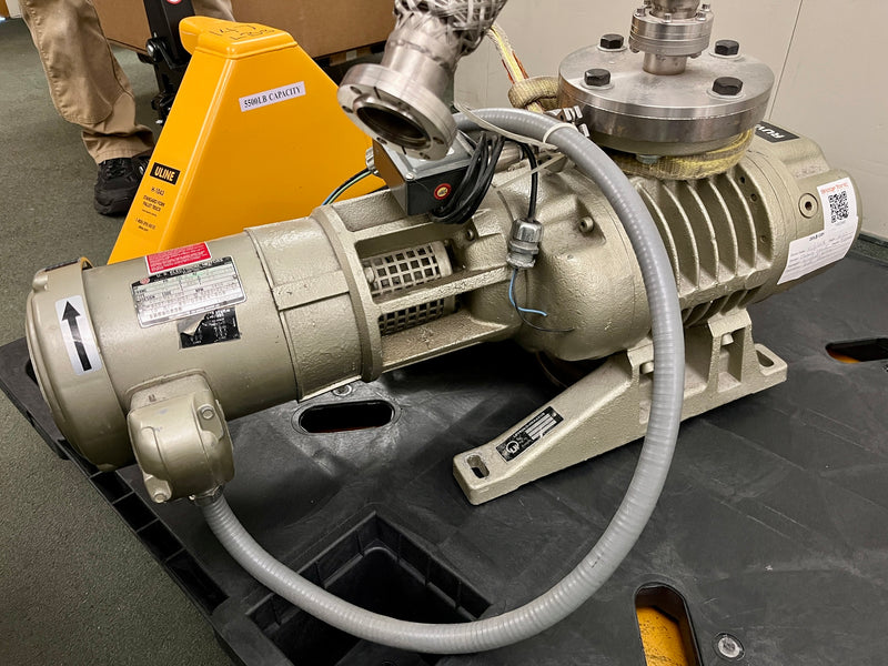Leybold Heraeus WA 250 Vacuum Booster Pump