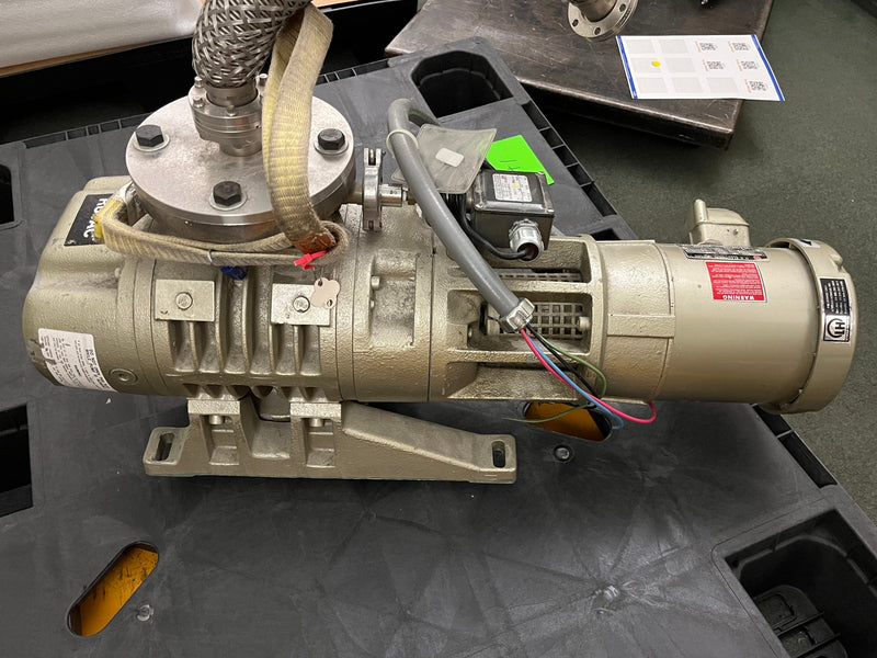 Leybold Heraeus WA 250 Vacuum Booster Pump