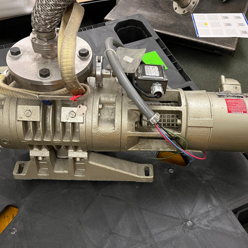 Leybold Heraeus WA 250 Vacuum Booster Pump