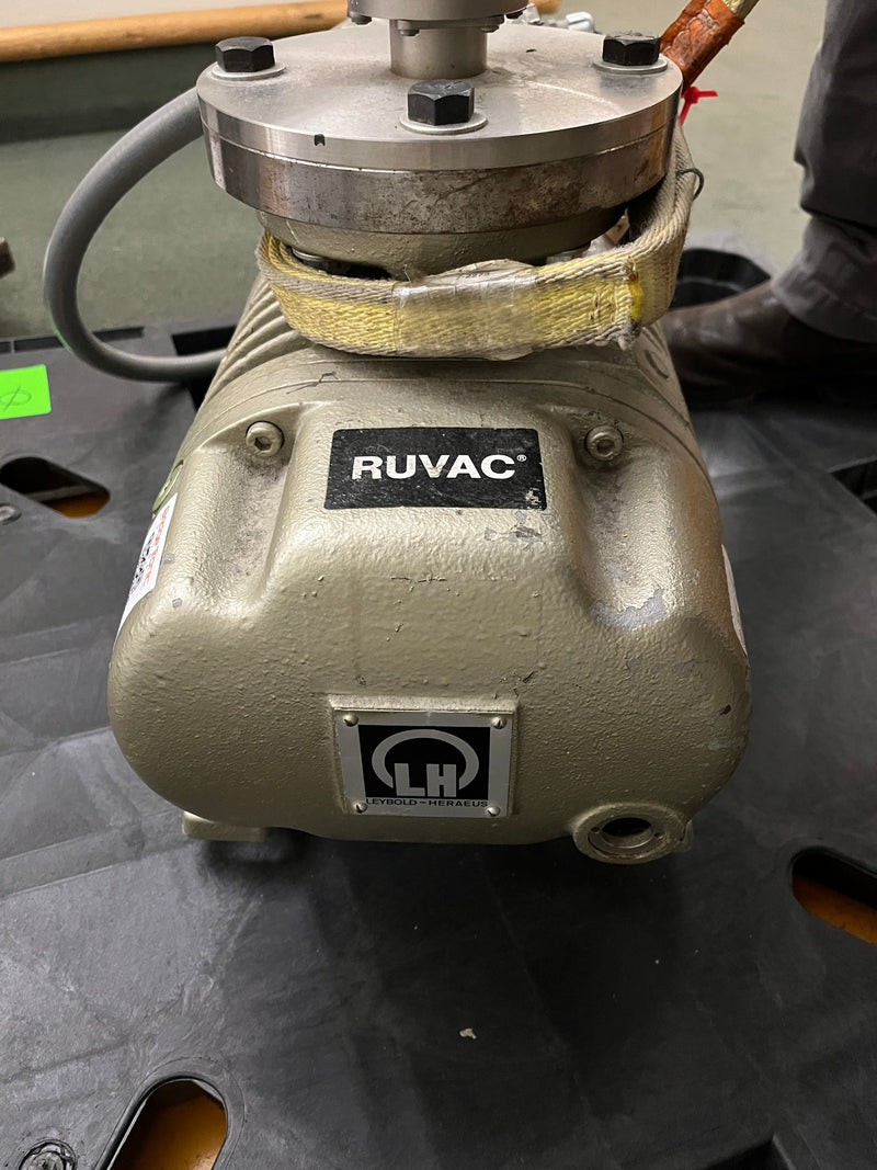 Leybold Heraeus WA 250 Vacuum Booster Pump